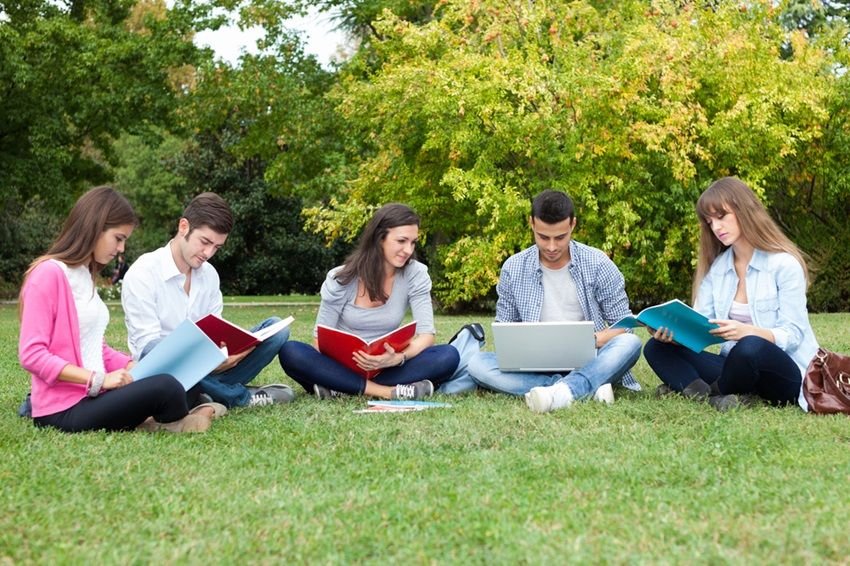 Students planning green career opportunities
